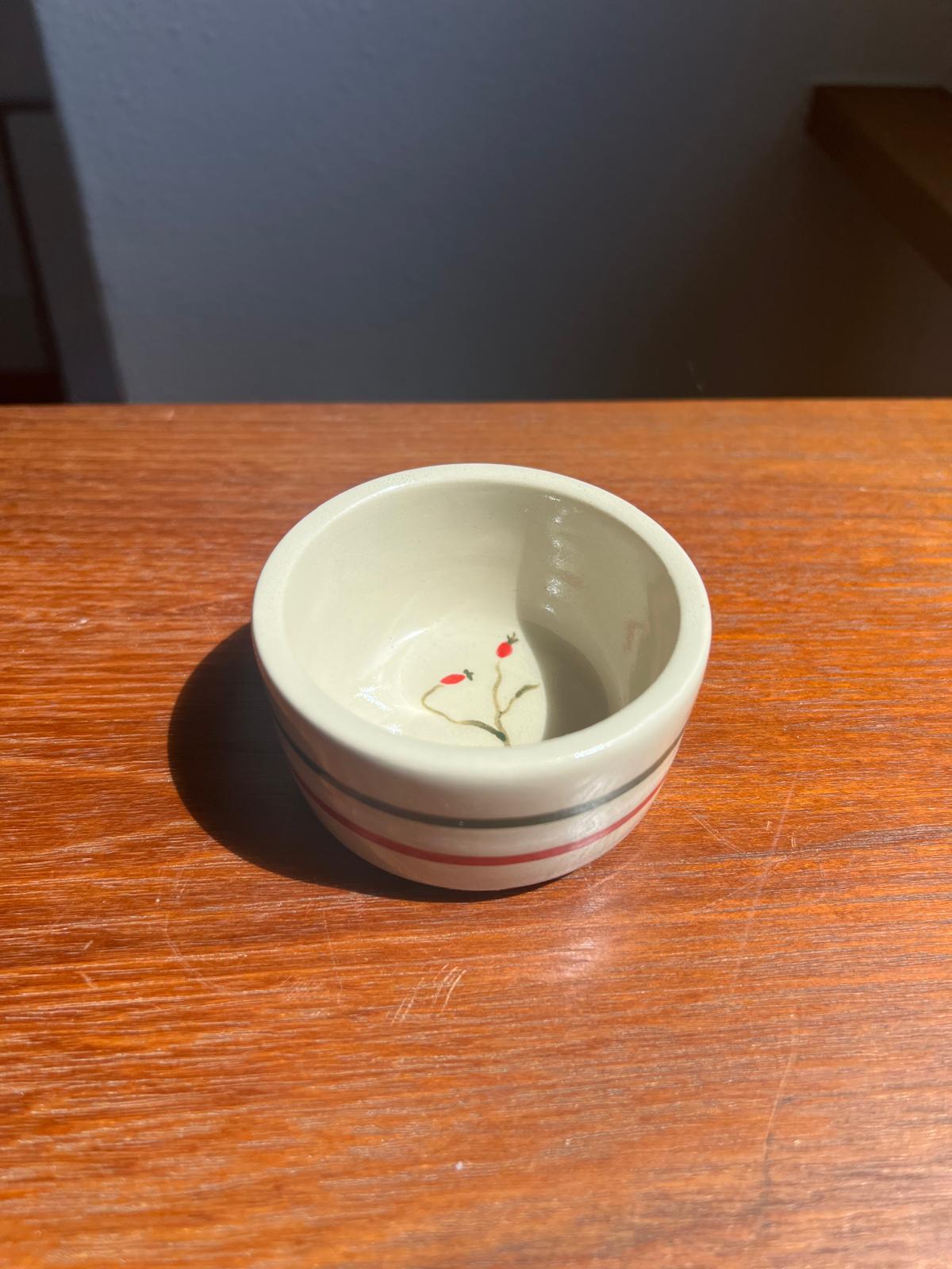 Hagebutten-Tasse